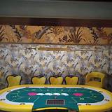 lucky poker texas holdem